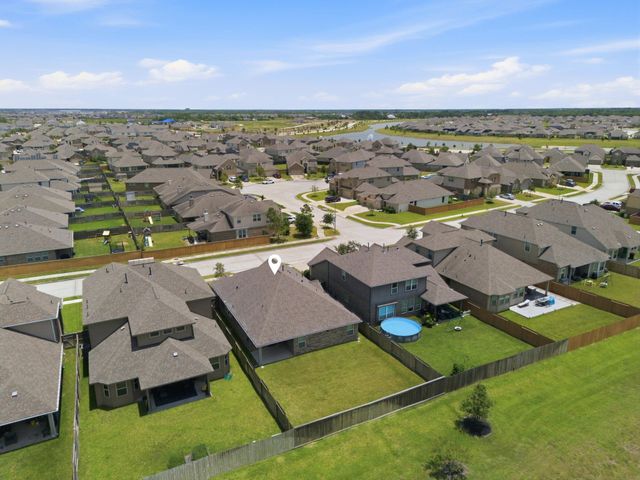 10318 Muir Bend Drive, Rosharon, TX 77583