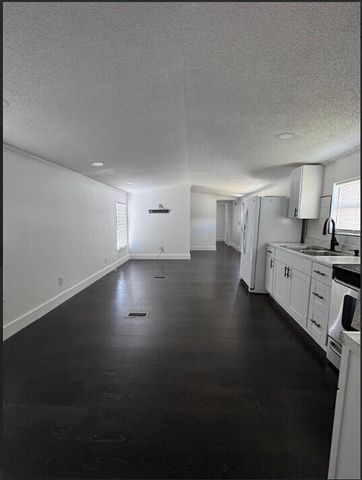 182 Plantation Boulevard, Greenacres, FL 33467