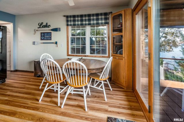 135 OAK Circle, Goreville, IL 62939