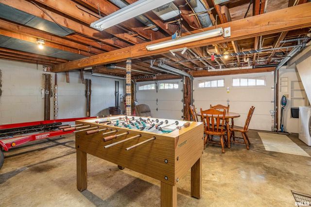 135 OAK Circle, Goreville, IL 62939