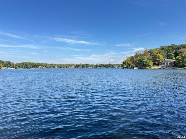 135 OAK Circle, Goreville, IL 62939