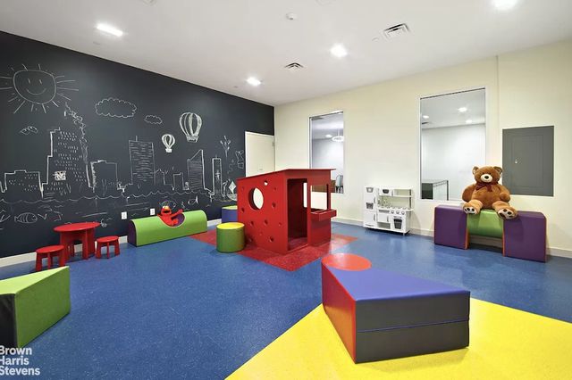 23 W 116th St Apt 7G, New York City, NY 10026