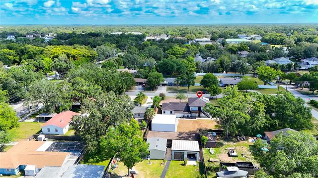 1736 W COUNTRY CLUB, Tampa, FL 33612