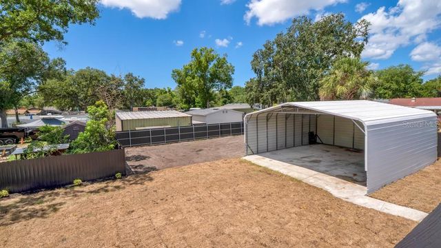 1736 W COUNTRY CLUB, Tampa, FL 33612