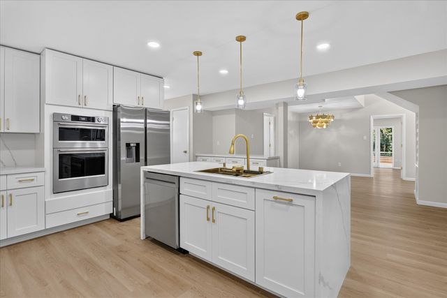 7314 Walling Lane, Dallas, TX 75231