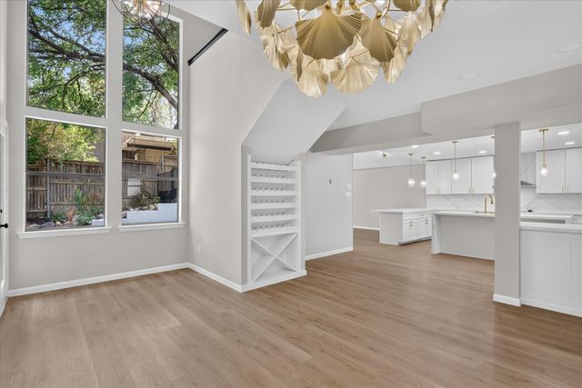 7314 Walling Lane, Dallas, TX 75231