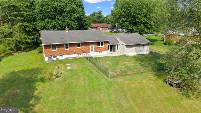 28 LYRIC DR, Newark, DE 19702