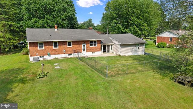 28 LYRIC DR, Newark, DE 19702