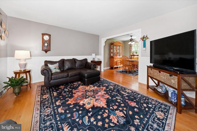 28 LYRIC DR, Newark, DE 19702