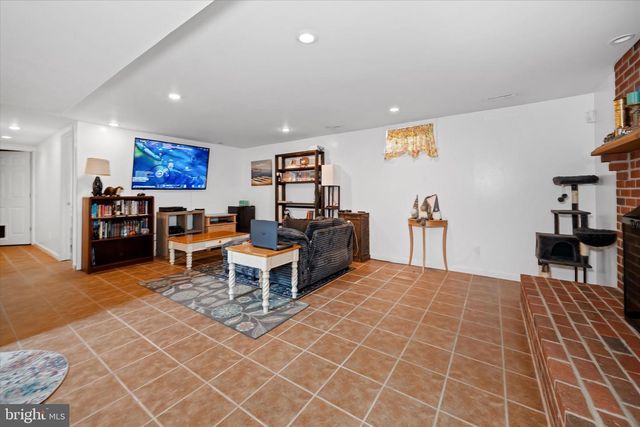 28 LYRIC DR, Newark, DE 19702