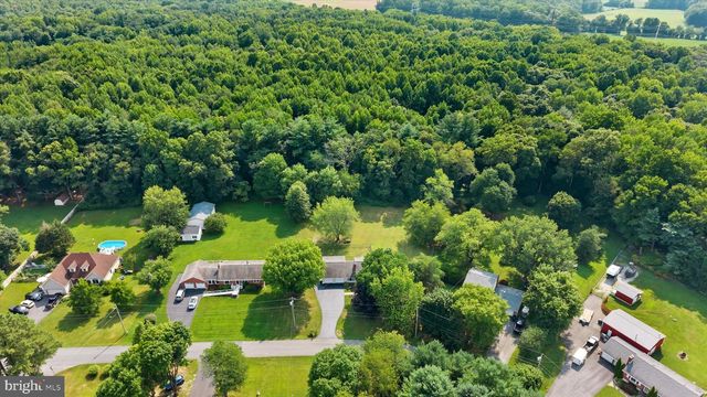 28 LYRIC DR, Newark, DE 19702