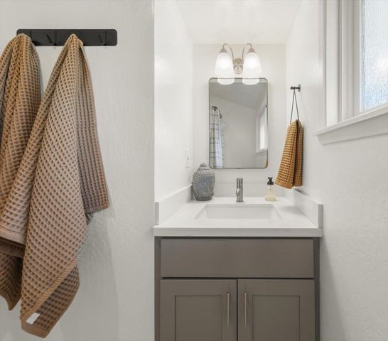 2715 Lafayette Street, Soquel, CA 95073