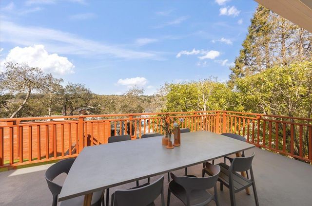 2715 Lafayette Street, Soquel, CA 95073