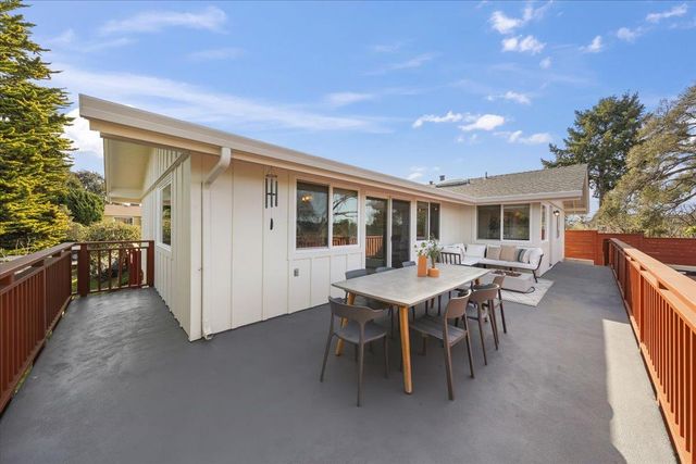 2715 Lafayette Street, Soquel, CA 95073