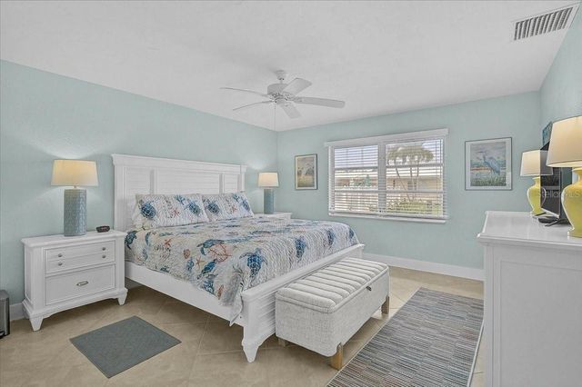 5830 MIDNIGHT PASS ROAD 51, Sarasota, FL 34242