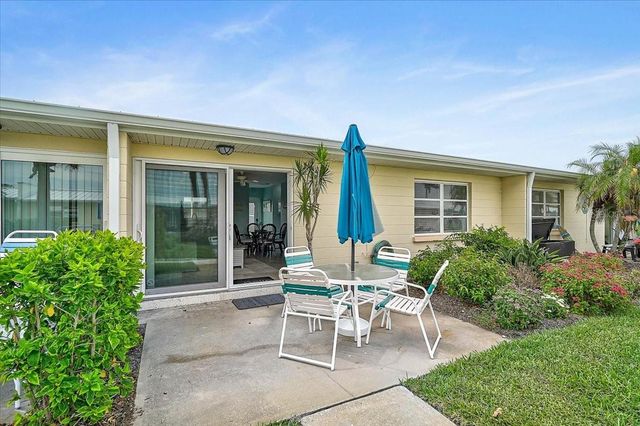 5830 MIDNIGHT PASS ROAD 51, Sarasota, FL 34242