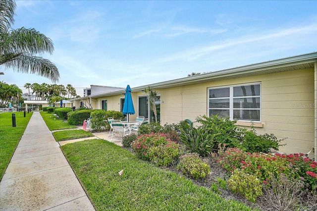 5830 MIDNIGHT PASS ROAD 51, Sarasota, FL 34242
