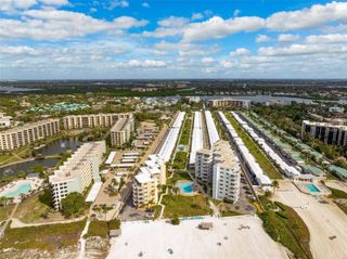 5830 MIDNIGHT PASS ROAD 51, Sarasota, FL 34242