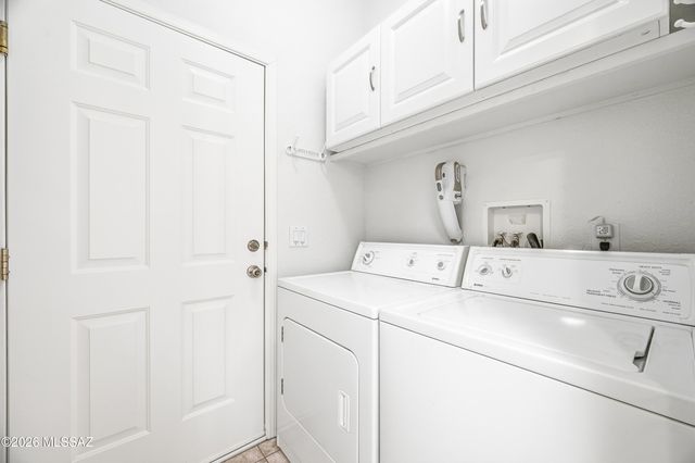 492 W Windham Boulevard, Green Valley, AZ 85614