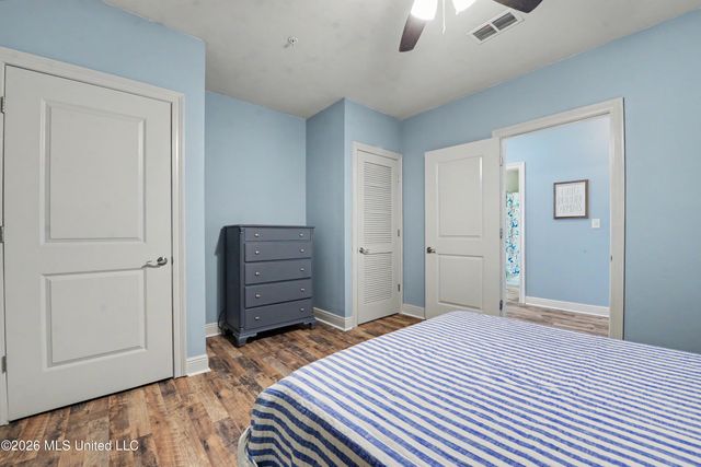 630 Bay Cove Drive, 311, Biloxi, MS 39532