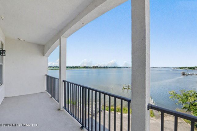 630 Bay Cove Drive, 311, Biloxi, MS 39532