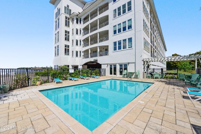 630 Bay Cove Drive, 311, Biloxi, MS 39532