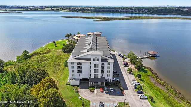 630 Bay Cove Drive, 311, Biloxi, MS 39532