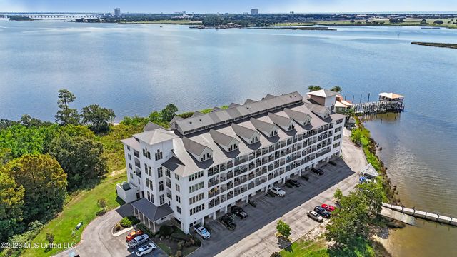 630 Bay Cove Drive, 311, Biloxi, MS 39532