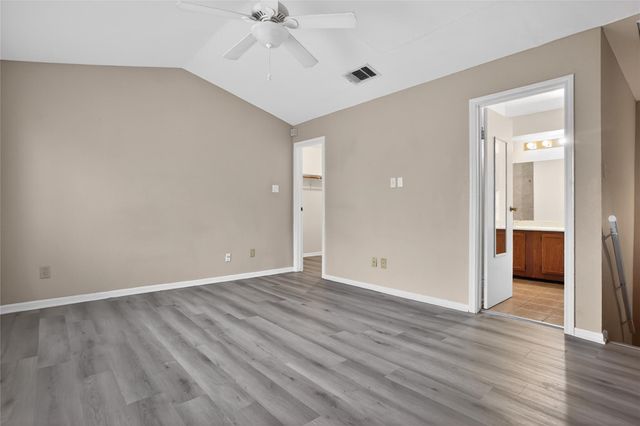 8299 Cambridge Street 706, Houston, TX 77054