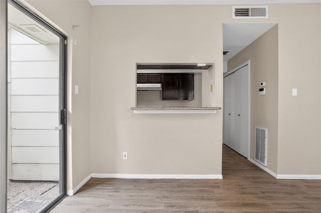 8299 Cambridge Street 706, Houston, TX 77054