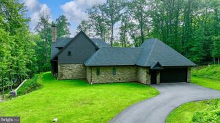 1550 TOWER RD, York, PA 17406