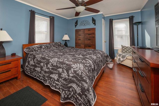 2821 Leclaire Street, Davenport, IA 52803