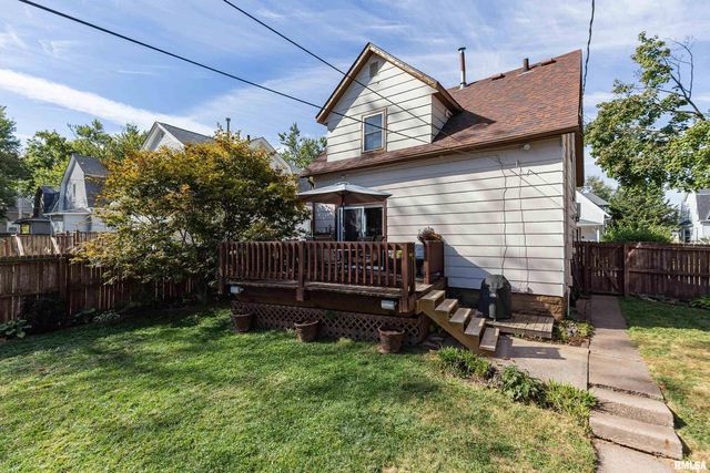 2821 Leclaire Street, Davenport, IA 52803