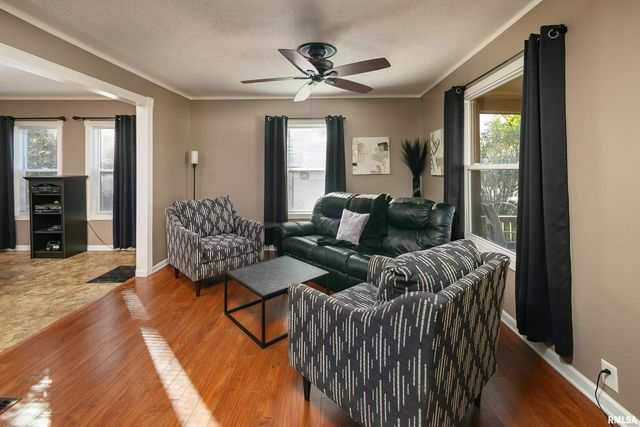 2821 Leclaire Street, Davenport, IA 52803