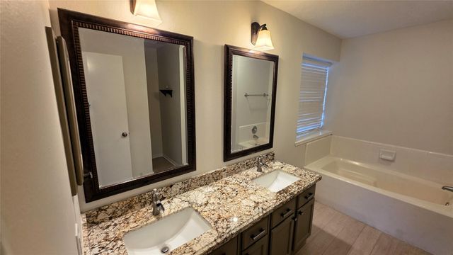 3407 Berry Grove Drive, Spring, TX 77388