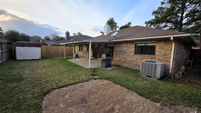 3407 Berry Grove Drive, Spring, TX 77388