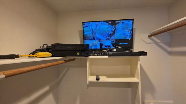 3407 Berry Grove Drive, Spring, TX 77388