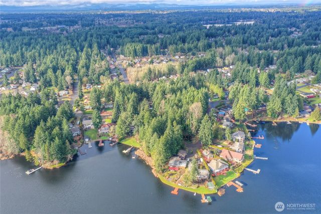 3901 Long Lake Drive SE, Olympia, WA 98503