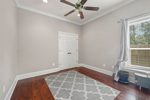 16924 Sunset Point Ct, Baton Rouge, LA 70816