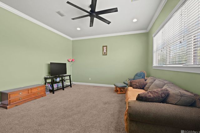 16924 Sunset Point Ct, Baton Rouge, LA 70816