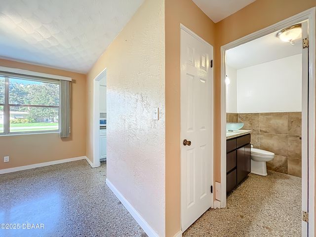 1401 Orange Tree Drive, Edgewater, FL 32132