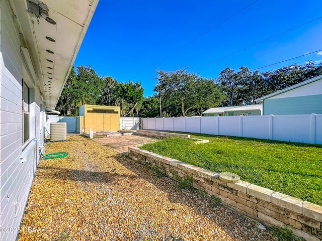 1401 Orange Tree Drive, Edgewater, FL 32132