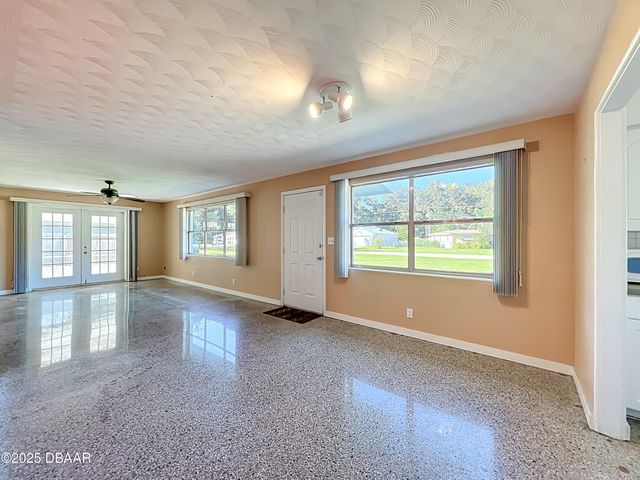 1401 Orange Tree Drive, Edgewater, FL 32132