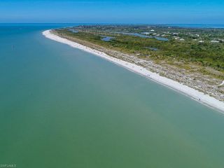 5117 Sea Bell RD # F104, Sanibel, FL 33957