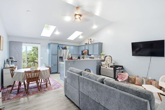 5345 E TRIKALLA DR, Columbia, MO 65202