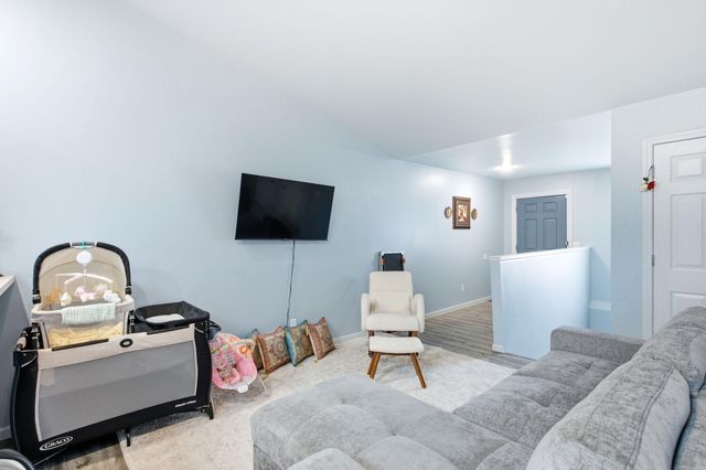 5345 E TRIKALLA DR, Columbia, MO 65202