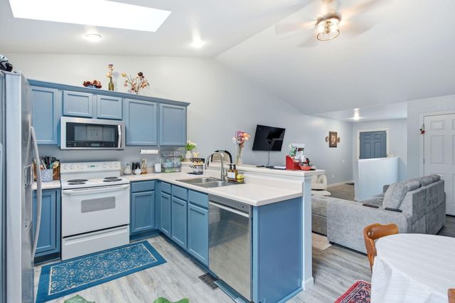 5345 E TRIKALLA DR, Columbia, MO 65202