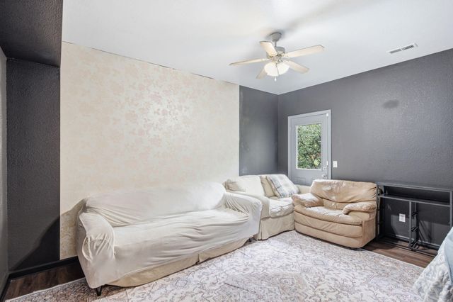 5345 E TRIKALLA DR, Columbia, MO 65202