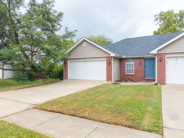 5345 E TRIKALLA DR, Columbia, MO 65202