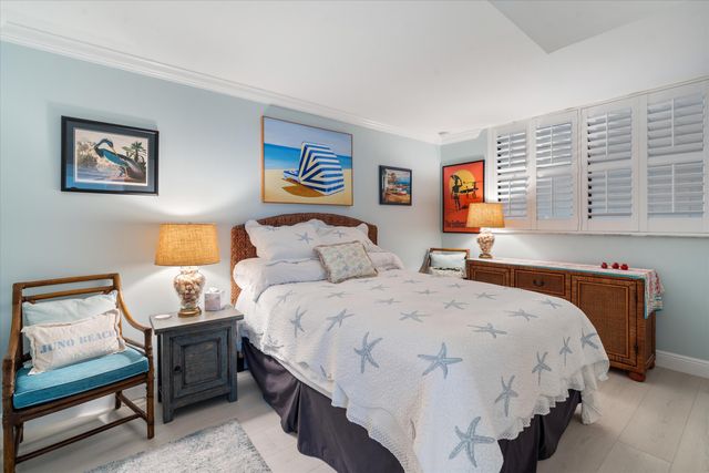 900 Ocean Drive 107, Juno Beach, FL 33408